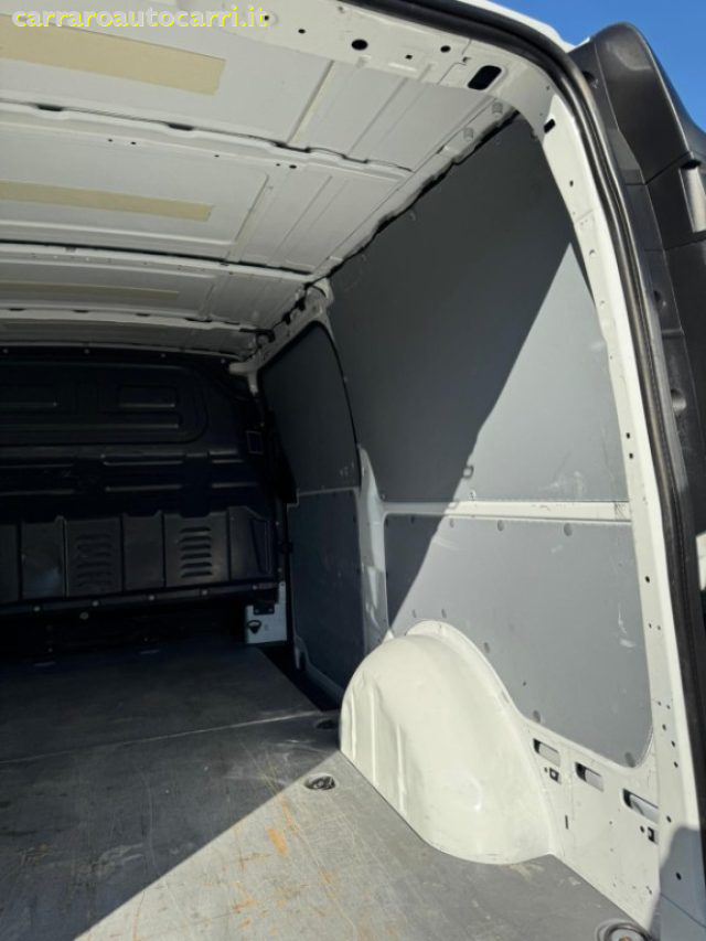 MERCEDES-BENZ Vito usata, con Climatizzatore