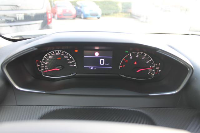 PEUGEOT 2008 usata, con Servosterzo