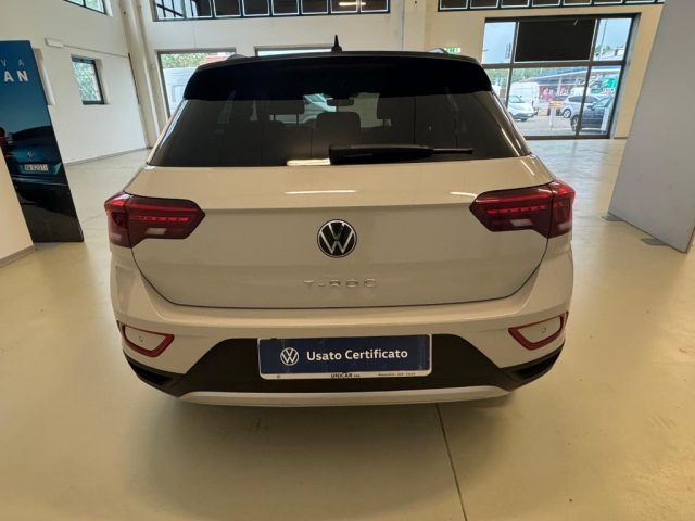 VOLKSWAGEN T-Roc usata, con Autoradio