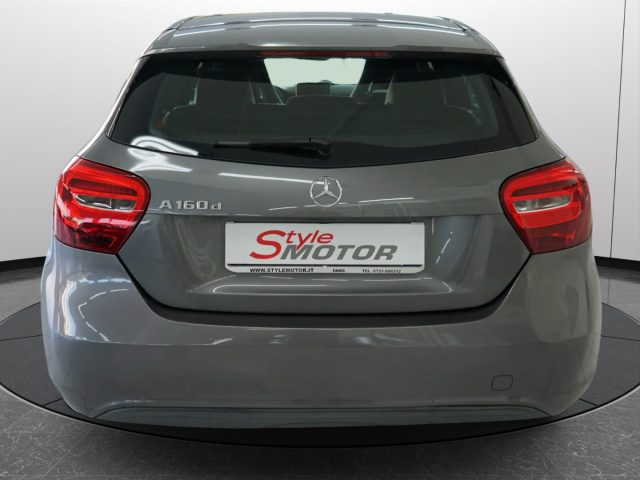 MERCEDES-BENZ A 160 usata, con Volante multifunzione