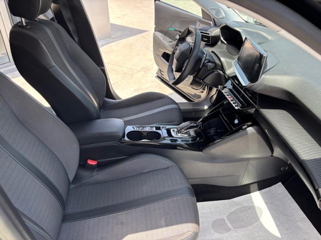PEUGEOT 2008 usata, con Servosterzo