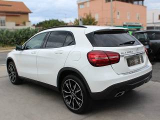 MERCEDES-BENZ GLA 200 usata, con Boardcomputer