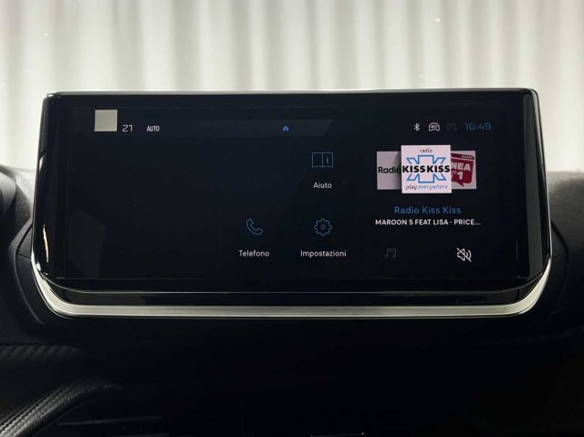 PEUGEOT 2008 usata, con Autoradio digitale