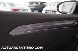 VOLKSWAGEN T-Roc usata, con Controllo automatico clima
