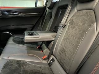 ALFA ROMEO Stelvio usata, con Sedili sportivi