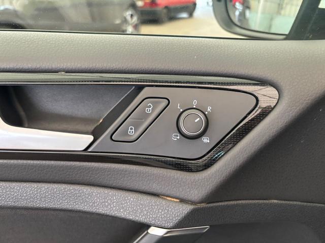 VOLKSWAGEN Golf usata, con Servosterzo
