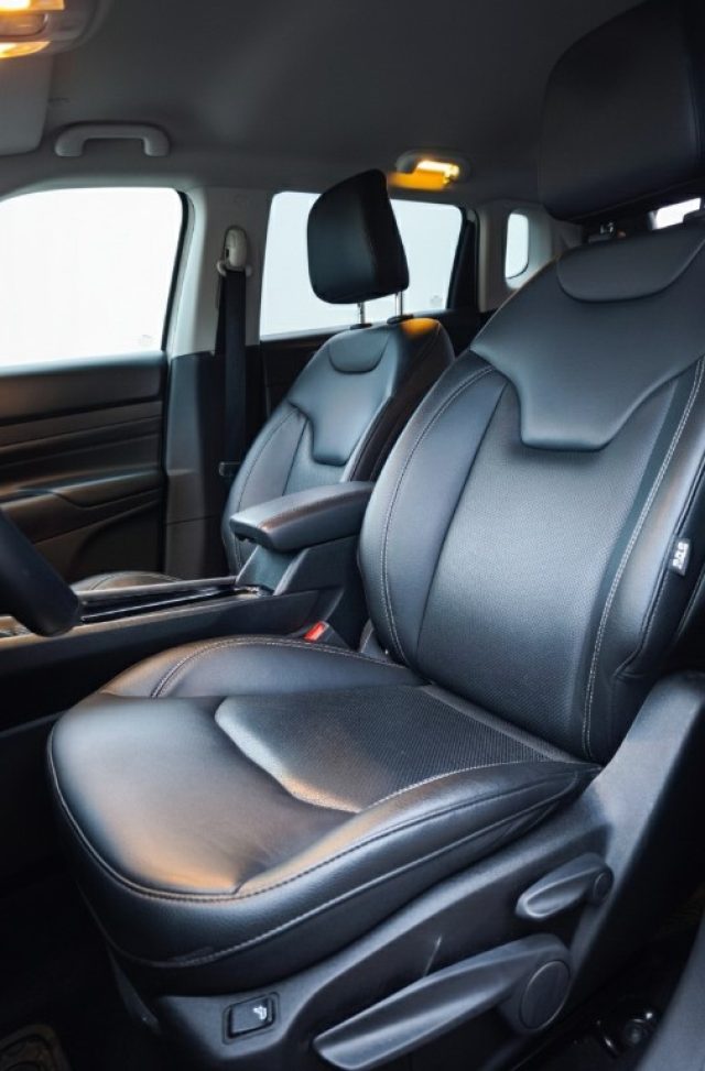 JEEP Compass usata, con Cruise Control