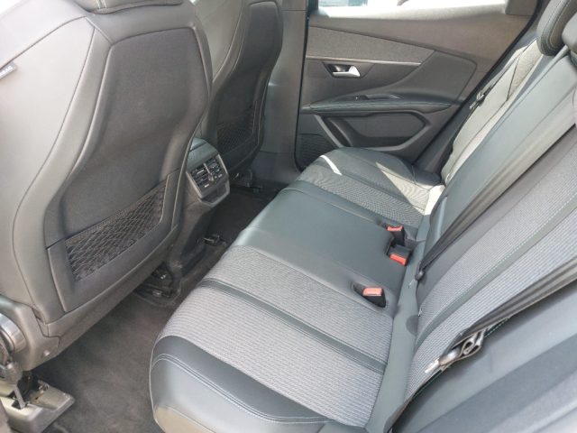 PEUGEOT 3008 usata 10