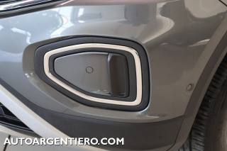 VOLKSWAGEN T-Roc usata, con Isofix