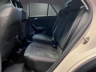 VOLKSWAGEN T-Roc usata, con Controllo automatico clima