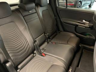 MERCEDES-BENZ GLB 180 usata, con Cronologia tagliandi