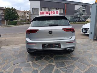 VOLKSWAGEN Golf usata, con Autoradio