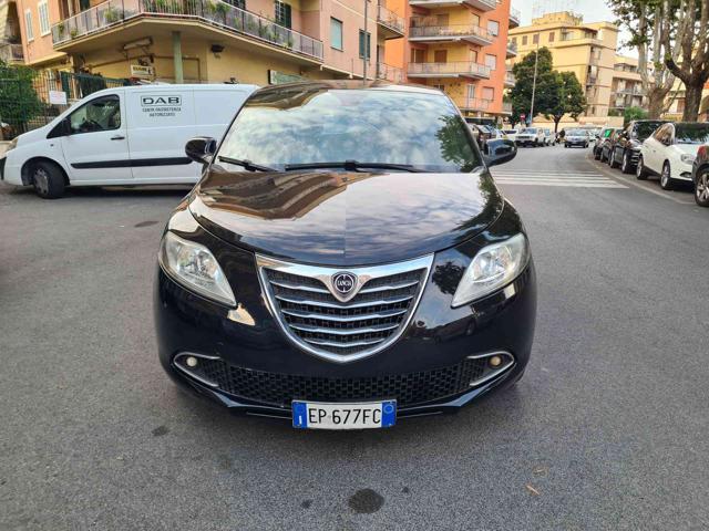 LANCIA Ypsilon usata, con Airbag