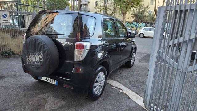 DAIHATSU Terios usata, con Alzacristalli elettrici