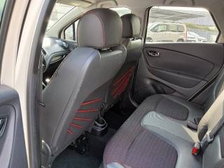 RENAULT Captur usata, con Volante in pelle