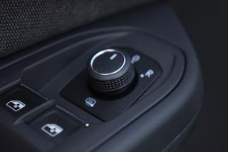 VOLKSWAGEN Golf usata, con Servosterzo