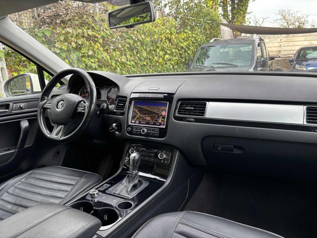 VOLKSWAGEN Touareg usata, con Boardcomputer