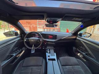 OPEL Astra usata, con Interni in pelle