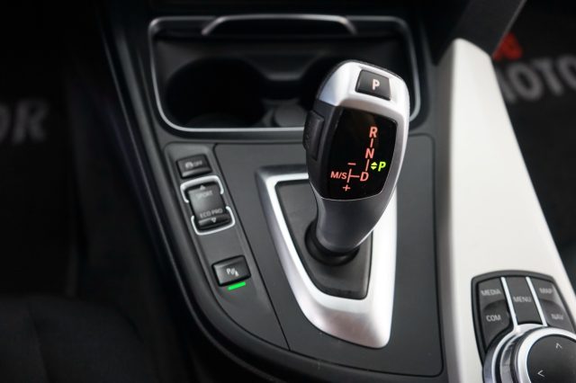 BMW 318 usata, con Boardcomputer