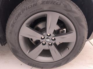 LAND ROVER Range Rover Velar usata, con Servosterzo
