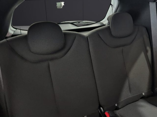 TOYOTA Aygo X usata, con Autoradio digitale