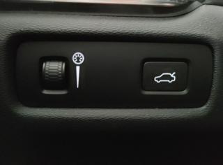 VOLVO V60 usata, con Controllo automatico clima