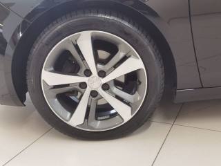 PEUGEOT 308 usata, con Bracciolo