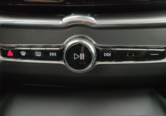 VOLVO XC60 usata, con Luci diurne LED