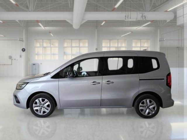 RENAULT Kangoo usata, con Autoradio