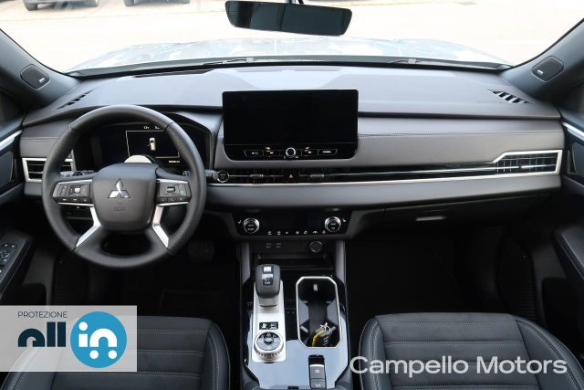 MITSUBISHI Outlander usata 6