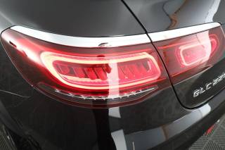 MERCEDES-BENZ GLC 220 usata 9
