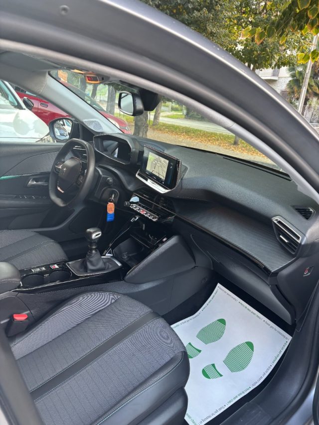 PEUGEOT 208 usata, con Boardcomputer