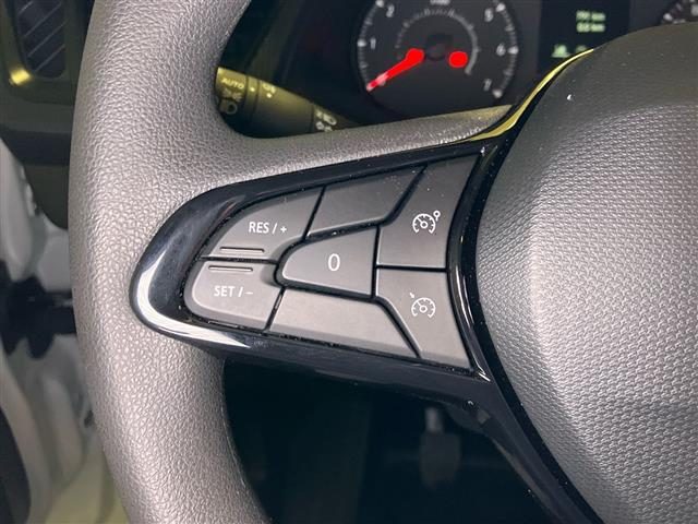 RENAULT Kangoo usata 17