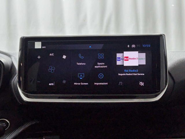 PEUGEOT 208 usata, con Bluetooth
