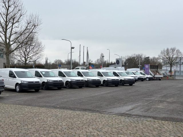 VOLKSWAGEN Caddy usata, con ABS