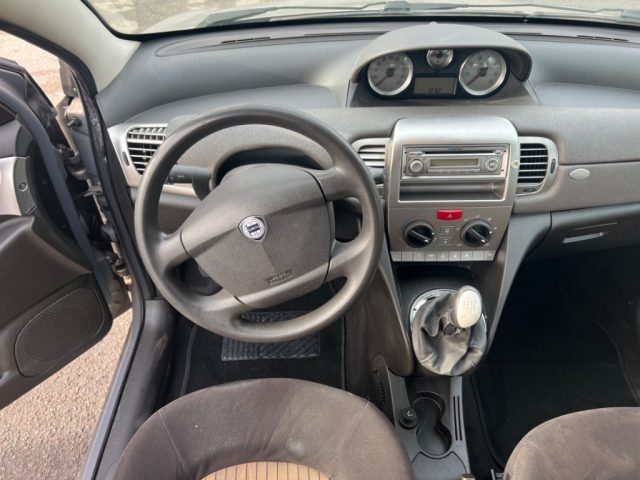 LANCIA Ypsilon usata, con Airbag testa