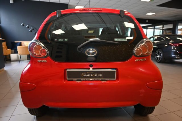 TOYOTA Aygo usata 5