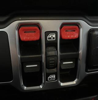 JEEP Wrangler usata, con Touch screen