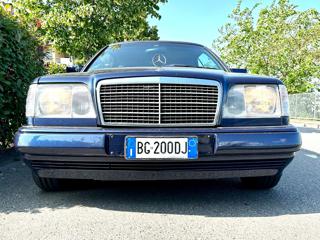 MERCEDES-BENZ E 200 usata, con Airbag