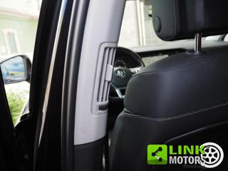 VOLKSWAGEN Touareg usata 44