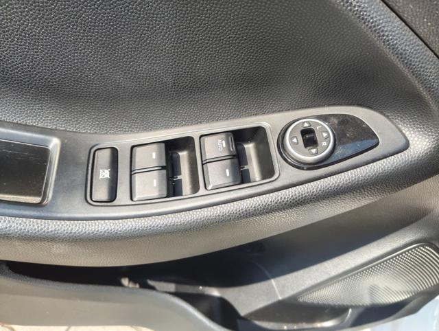 HYUNDAI i20 usata, con ESP