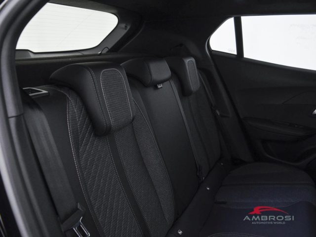 PEUGEOT 2008 usata 10