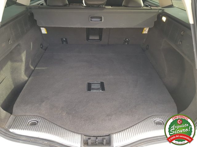 FORD Mondeo usata, con Autoradio