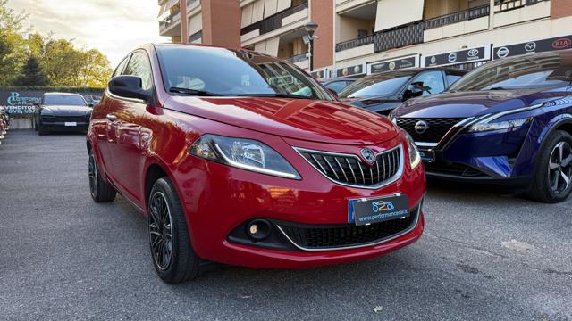 LANCIA Ypsilon usata, con Airbag