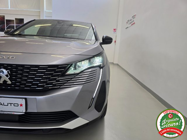 PEUGEOT 3008 usata, con Leve al volante