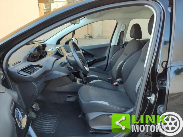 PEUGEOT 208 usata, con Airbag testa