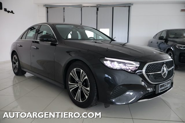 MERCEDES-BENZ E 220 usata, con Marmitta catalitica
