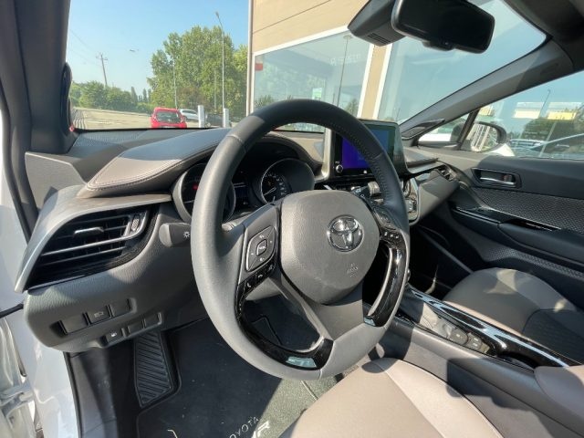 TOYOTA C-HR usata, con ESP