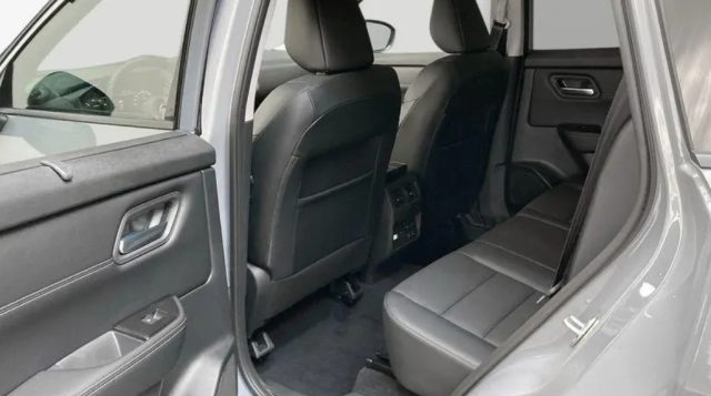 NISSAN X-Trail usata, con Climatizzatore