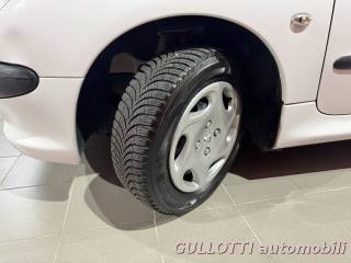 PEUGEOT 206 usata 12